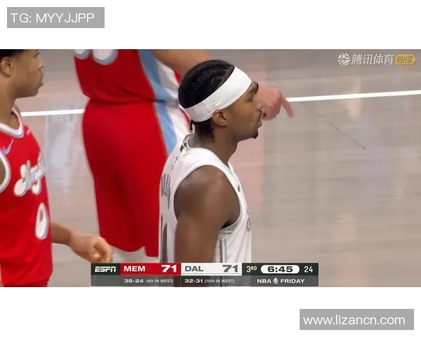 灰熊轻取独行侠莫兰特表现出色克莱状态低迷状元球员起伏明显 灰熊轻取独行侠莫兰特表现出色克莱状态低迷状元球员起伏明显