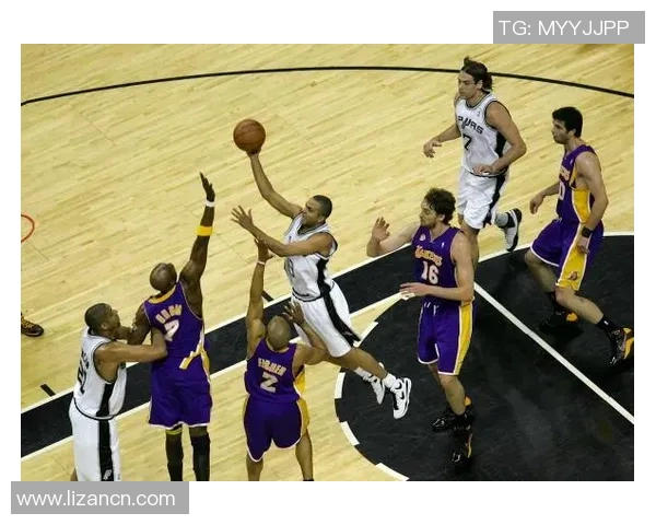 2008年湖人与马刺季后赛精彩对决回顾与分析 2008年湖人与马刺季后赛精彩对决回顾与分析